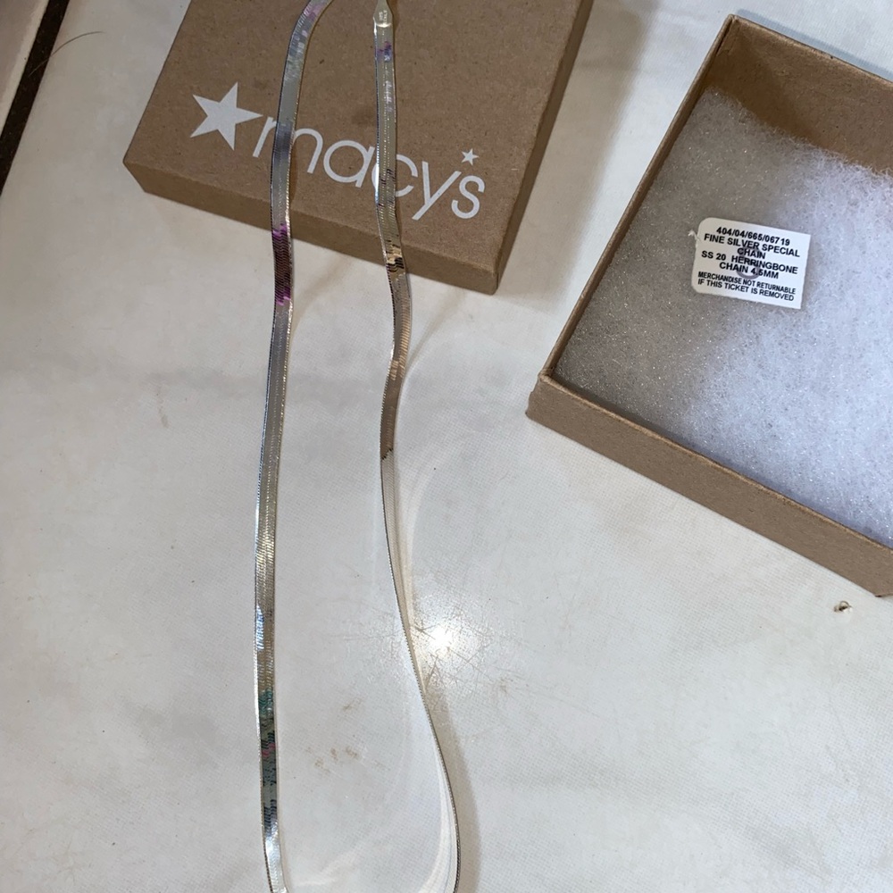 SILVER HERRINGBONE CHAIN